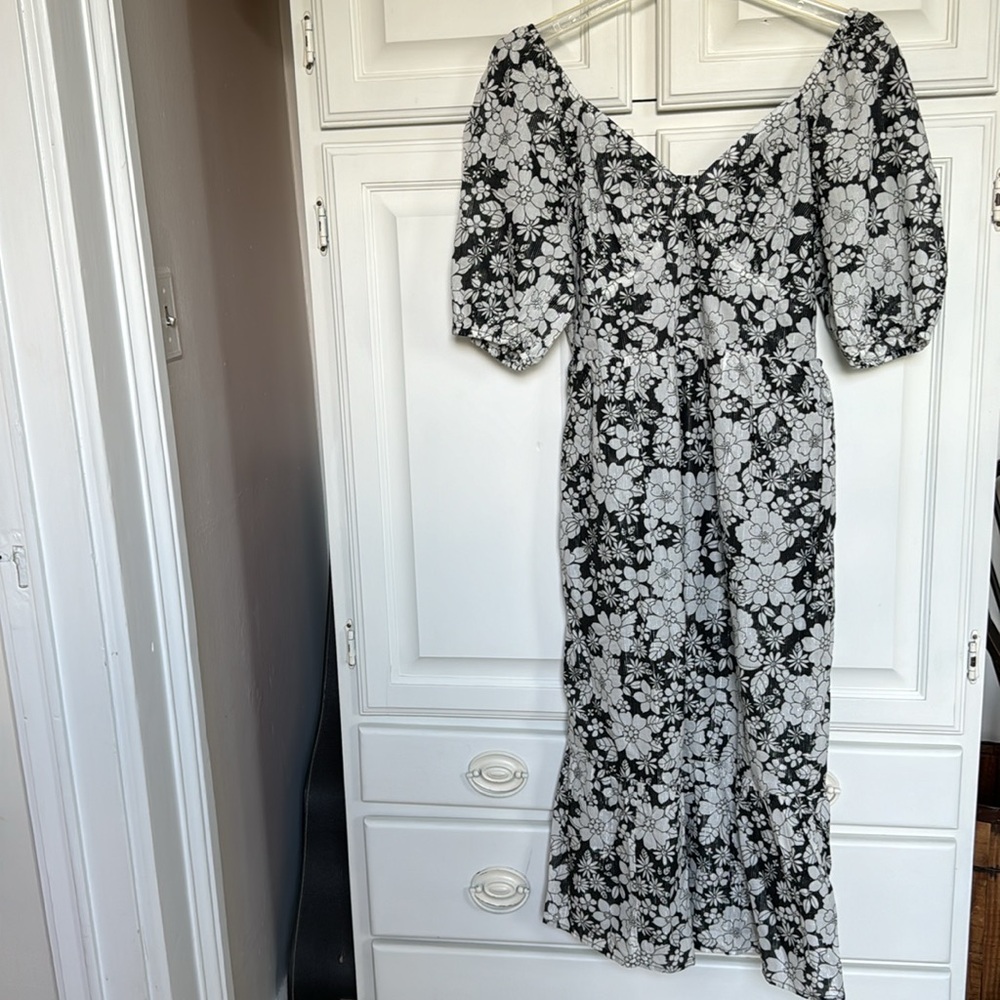 GAP Puff Sleeve Metallic Floral Midi Dress. Sz Sm Tall Fun casual. NWT